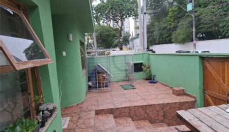Casa à venda com 4 quartos, sendo 3 suítes,  no Centro, Indaiatuba, SP