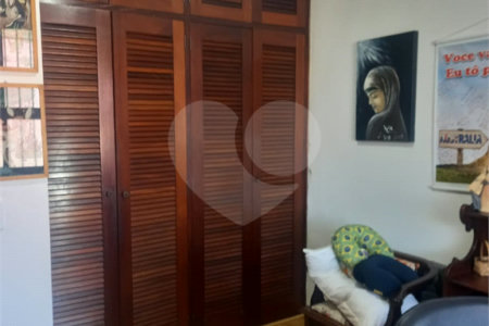 Casa Térrea à venda com 3 quartos, sendo 1 suíte,  em Cidade Dutra, São Paulo, SP