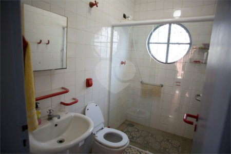 Chácara à venda com 3 quartos, sendo 2 suítes,  em Jardim Estância Brasil, Atibaia, SP
