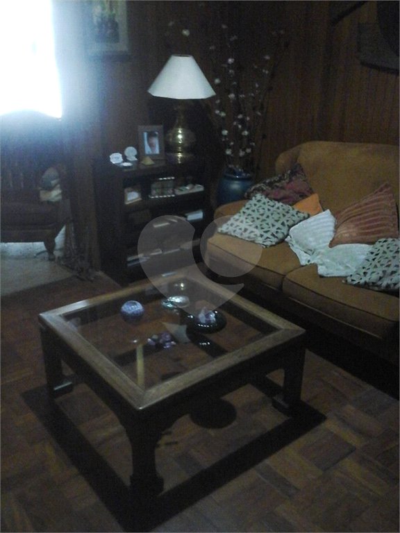 Casa à venda com 3 quartos, sendo 1 suíte, em Vila Santista, Atibaia, SP