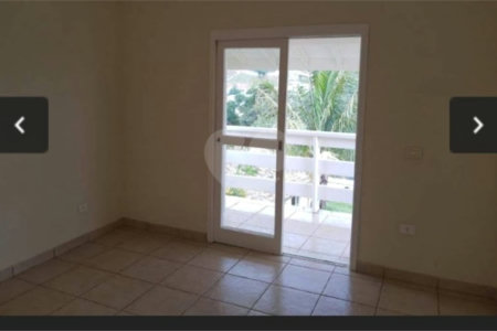 Chácara à venda ou para alugar com 4 quartos, sendo 1 suíte, em Vila Omízollo, Louveira, SP