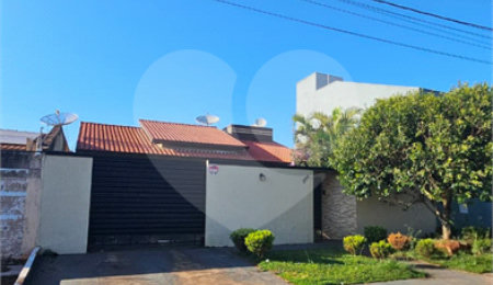 Casa à venda com 3 quartos em Bairro da Moóca, Ponta Porã, MS