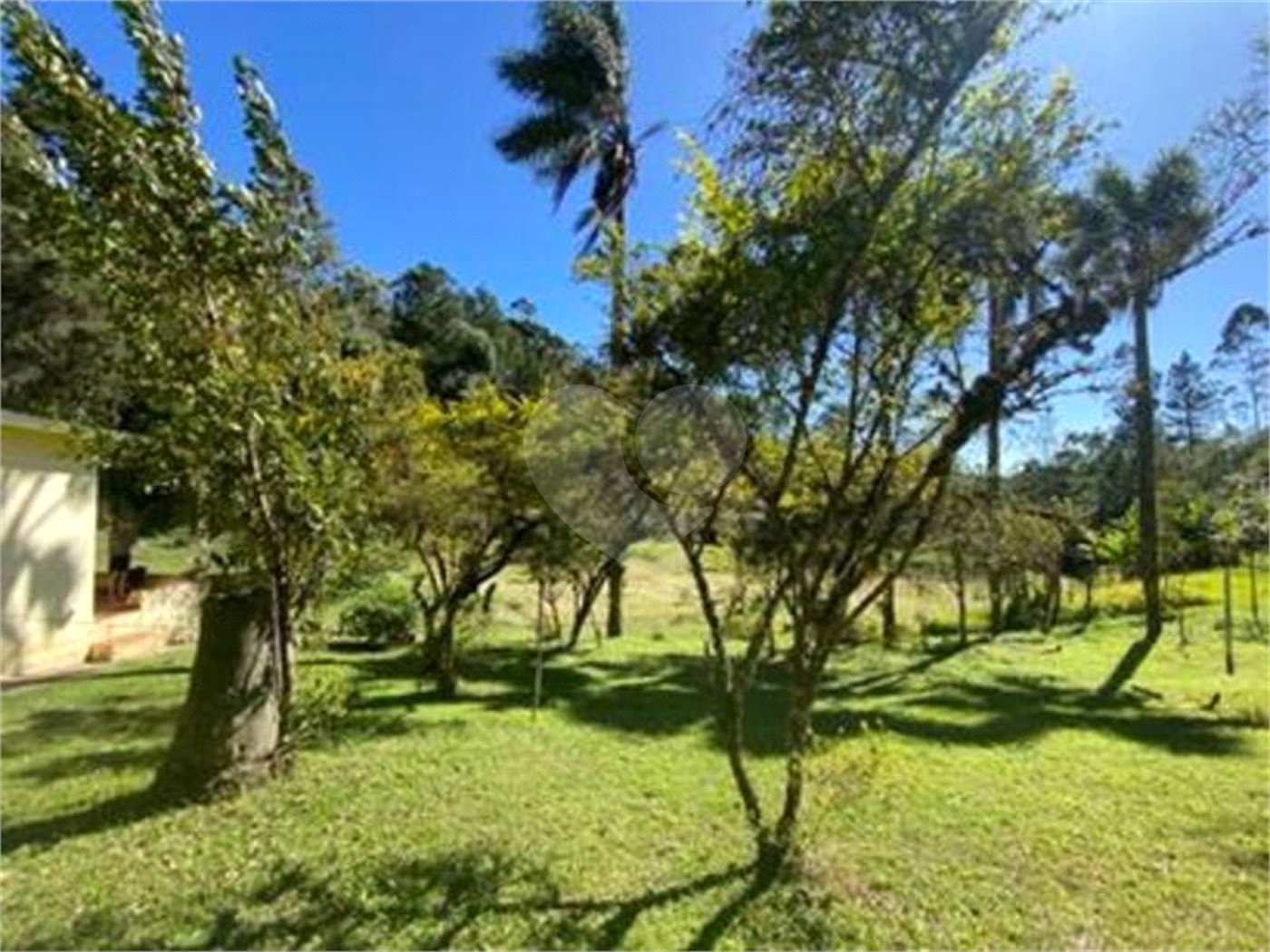 Sítio à venda com 2 quartos, sendo 1 suíte, em Ibiúna, Ibiúna, SP