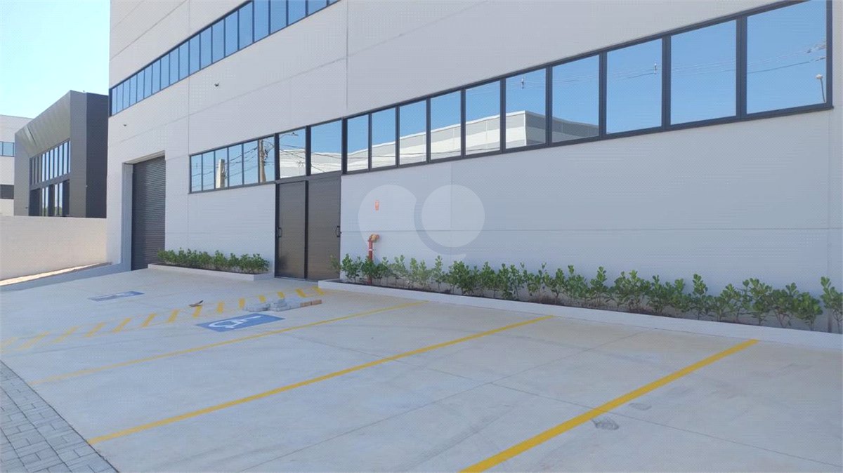 Prédio à venda ou para alugar em Condomínio Bethaville Empresarial 3, Itu, SP