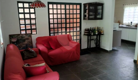 Chácara à venda com 5 quartos, sendo 4 suítes,  em Week-end, Jarinu, SP