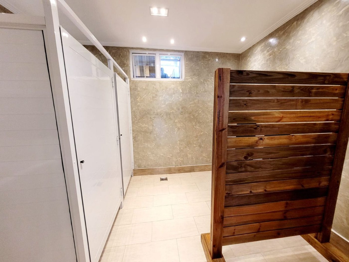 Terreno à venda, 1800 m² por R$ 4.700.000,00 - Ilha Porchat - São Vicente/SP