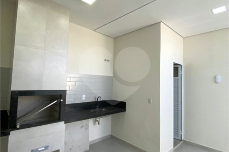 Casa à venda com 3 quartos, sendo 1 suíte, no condomínio Horto Florestal Villagio, Sorocaba - SP