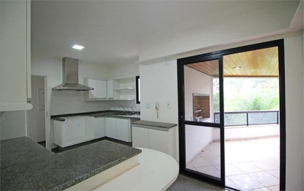 Apartamento à venda com 4 quartos, sendo 3 suítes, em Vila Suzana, São Paulo, SP