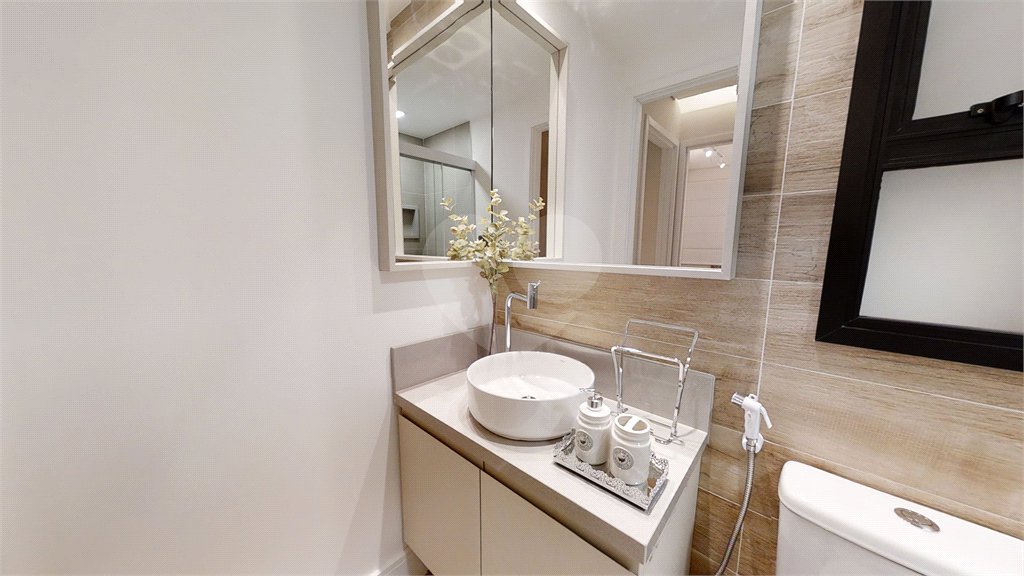 Apartamento à venda com 2 quartos, sendo 1 suíte, em Vila Assunção, Santo André, SP