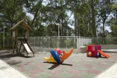 Apartamento à venda com 3 quartos, sendo 1 suíte,  em Vila Andrade, São Paulo, SP