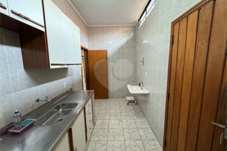 Casa à venda com 3 quartos, sendo 1 suíte, em Jardim Ártico, Araraquara, SP
