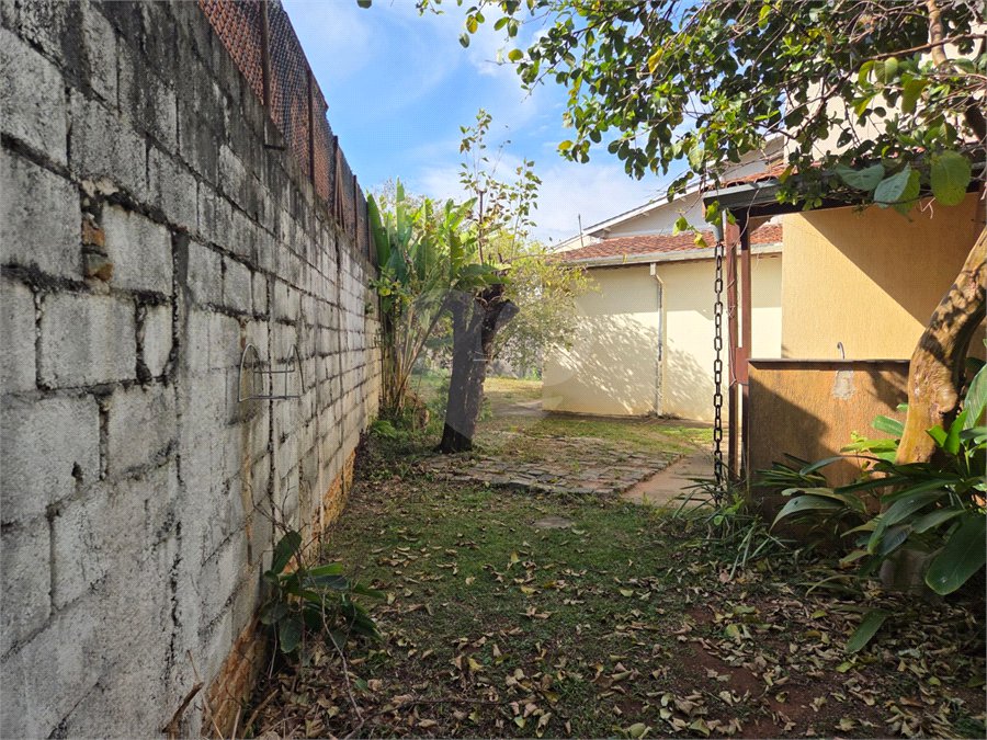 Casa à venda com 3 quartos, sendo 2 suítes, em Vila Helena, Atibaia, SP