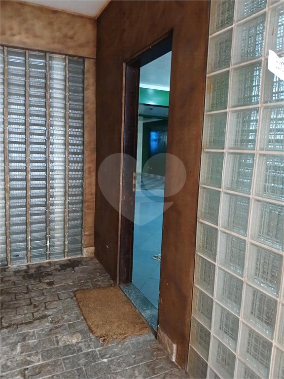 Casa à venda com 3 quartos, sendo 2 suítes, em Parque América, São Paulo, SP