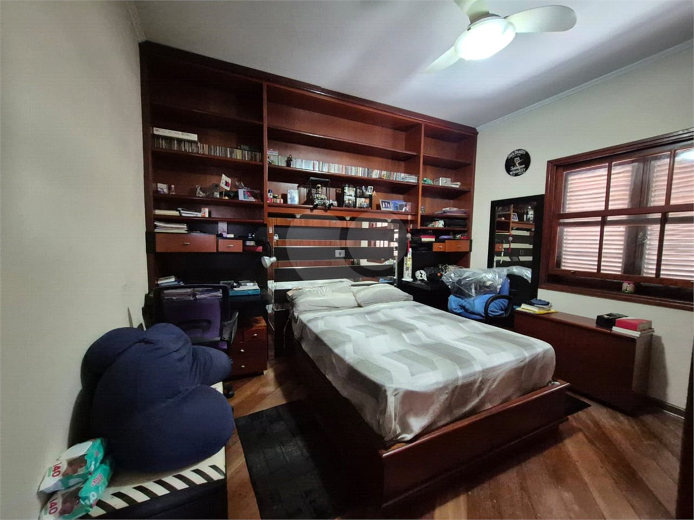Casa à venda com 3 quartos, sendo 1 suíte, em Parque São Domingos, São Paulo, SP