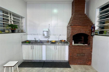 Sobrado à venda com 4 quartos, sendo 1 suíte,  em Vila Cleonice, São Paulo, SP