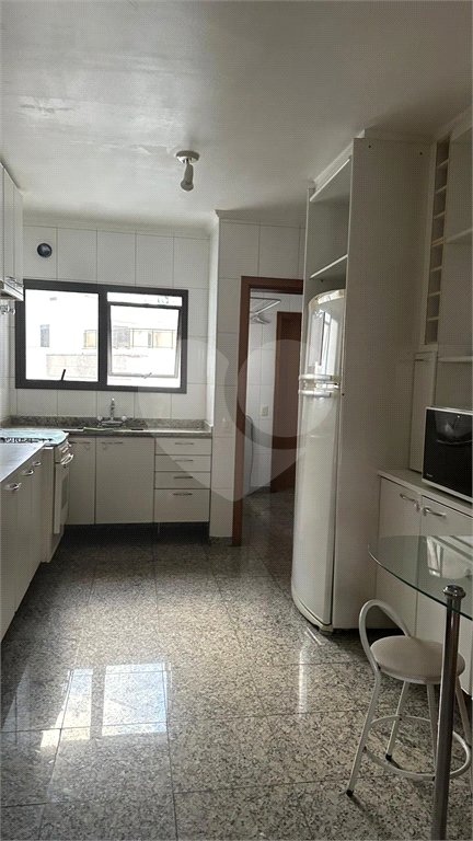 Apartamento à venda com 3 quartos, sendo 1 suíte, em Jardim Anália Franco, São Paulo, SP