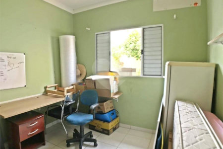Casa à venda com 3 quartos, sendo 1 suíte, em João Aranha, Paulínia, SP