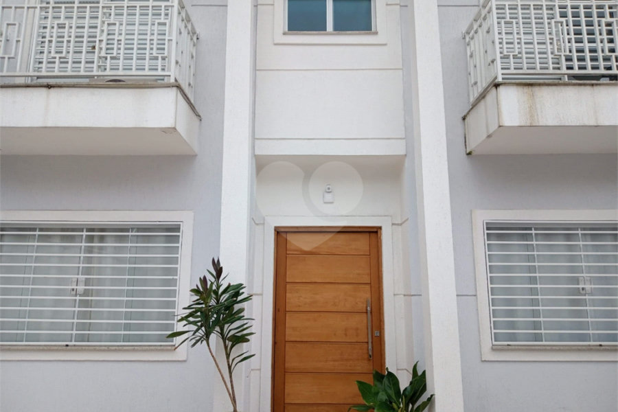 Sobrado à venda com 3 quartos, sendo 1 suíte, em Horto, São Paulo, SP