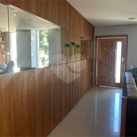Casa à venda com 3 quartos, sendo 1 suíte, no condomínio Ibiti Royal Park, Sorocaba - SP