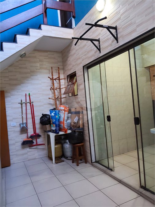 Casa à venda com 3 quartos, sendo 1 suíte, em Jardim Santa Clara, Guarulhos, SP
