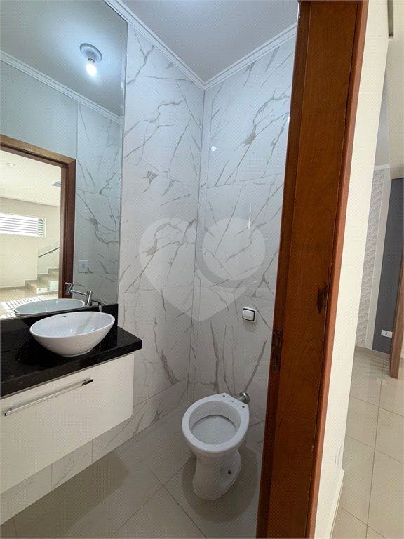 Sobrado à venda com 3 quartos, sendo 1 suíte,  em Jardim Maristela, Atibaia, SP