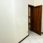 Sobrado para alugar com 4 quartos, sendo 2 suítes,  no Centro, Três Lagoas, MS