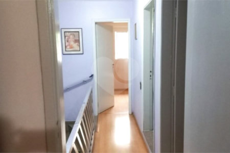 Sobrado à venda com 3 quartos em Jardim Trussardi, São Paulo, SP