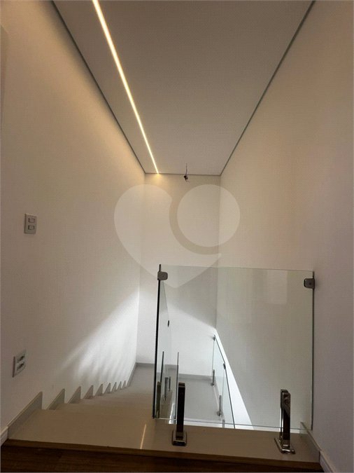 Casa à venda com 4 suítes no condomínio Residencial Mosaico da Serra, Mogi das Cruzes - SP