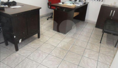 Casa à venda com 4 quartos no condomínio Largo Padre Péricles,48, São Paulo - SP