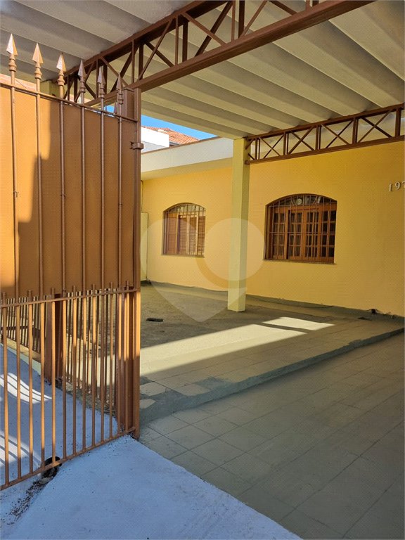 Casa à venda com 3 quartos em Jardim São Jorge (raposo Tavares), São Paulo, SP