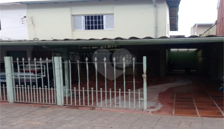 Sobrado à venda com 4 quartos em Vila Guilherme, São Paulo, SP