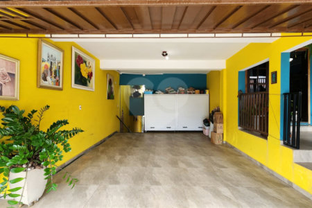 Sobrado à venda com 4 quartos, sendo 1 suíte, em Vila Romão, Salto, SP