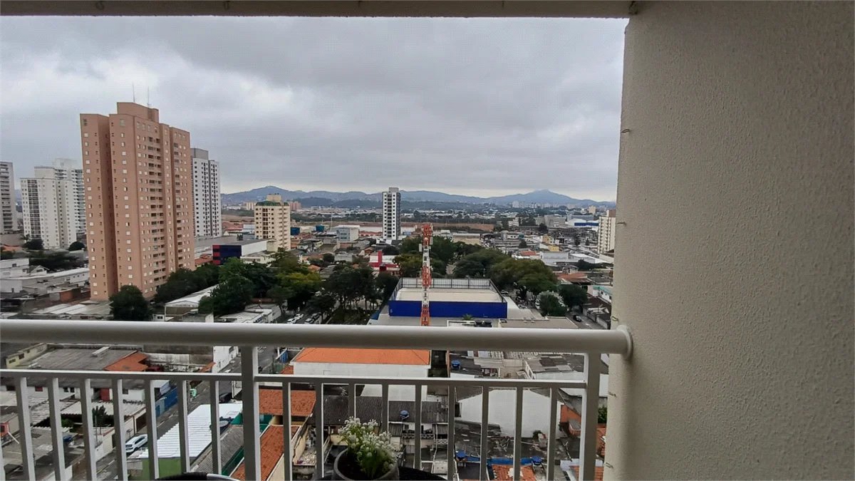Apartamento à venda com 1 suíte em Km 18, Osasco, SP