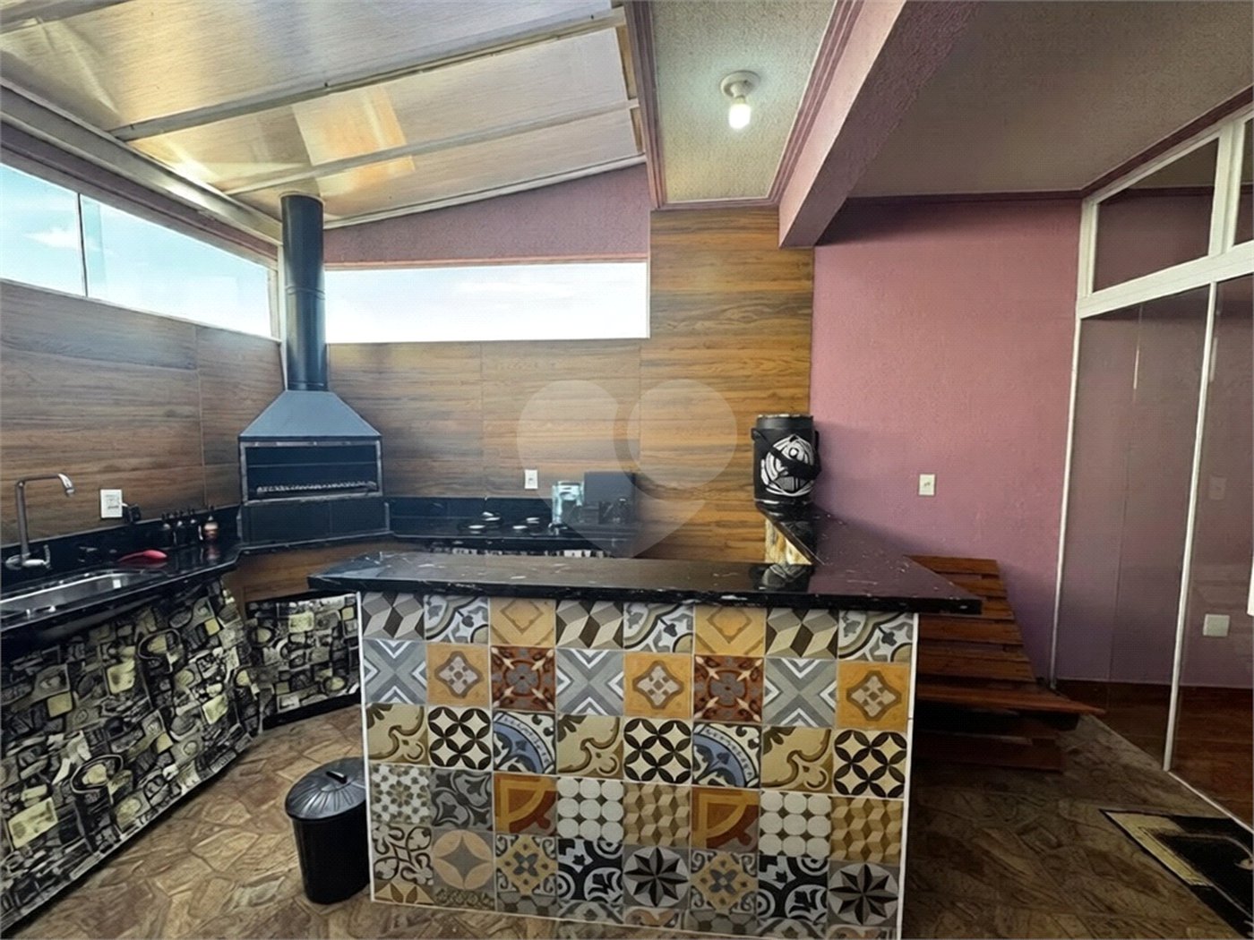 Casa à venda com 3 quartos, sendo 1 suíte, em Vila Maria Isabel, Itapetininga, SP