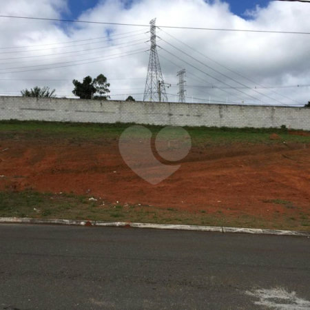 Terreno à venda no condomínio Residencial Veneza, Mogi das Cruzes - SP