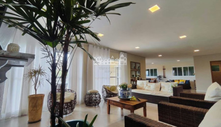 Casa à venda com 6 suítes no condomínio Portal Ouro Verde, Atibaia - SP