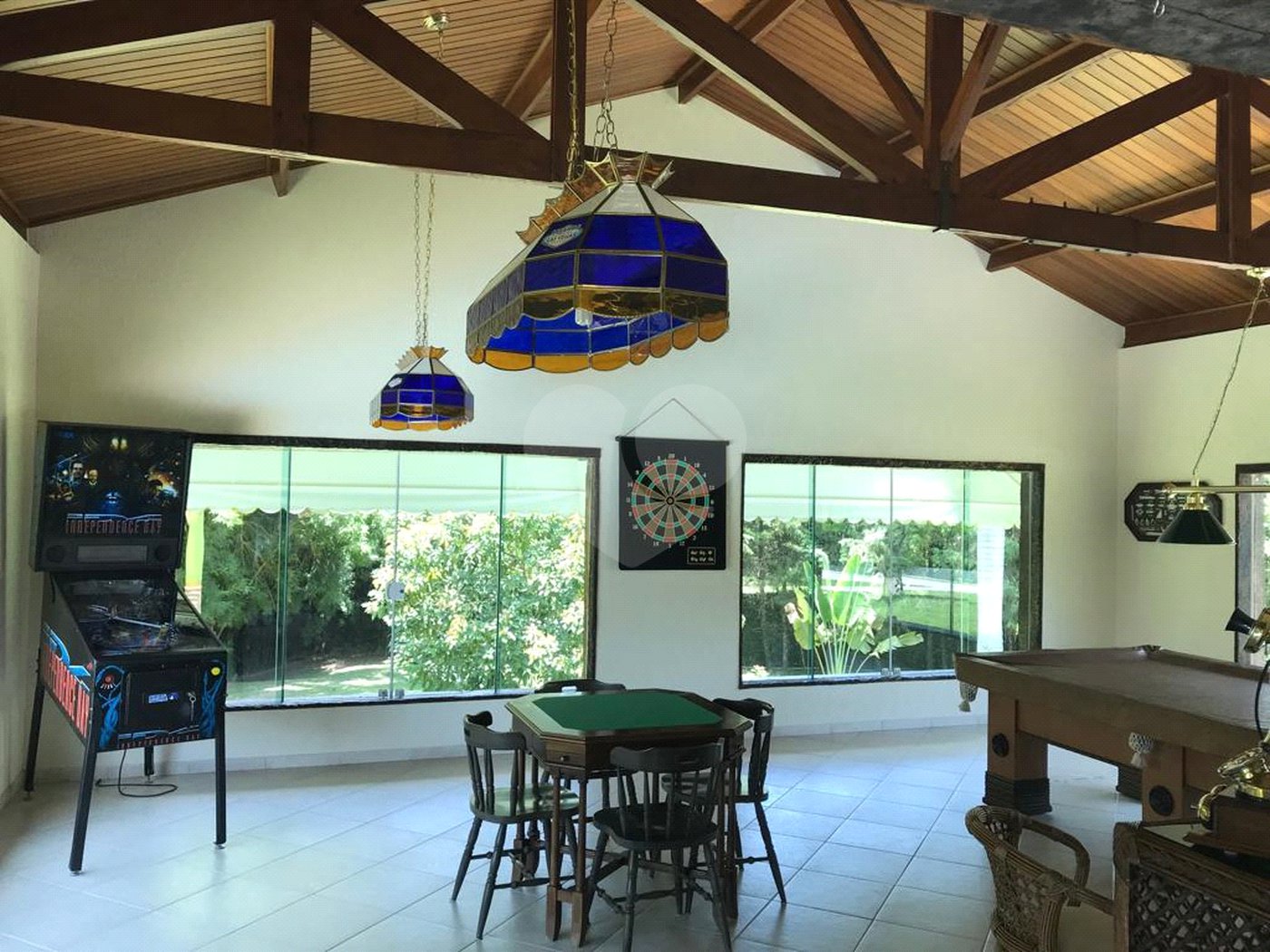 Casa à venda com 4 suítes no Centro, Guararema, SP