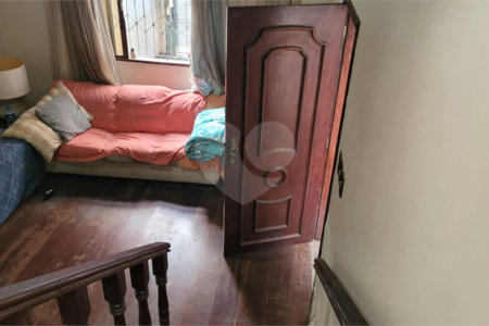 Casa à venda com 3 quartos, sendo 1 suíte, em Vila Tiradentes, São Paulo, SP