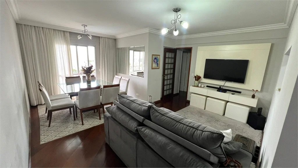 Apartamento à venda com 3 quartos em Jardim Esmeralda, São Paulo, SP