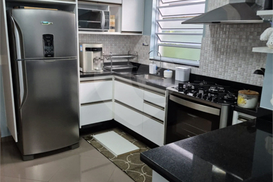 Sobrado à venda com 2 quartos em Tremembé, São Paulo, SP