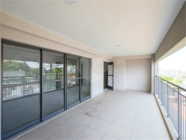 Apartamento à venda com 3 suítes em Tucuruvi, São Paulo, SP