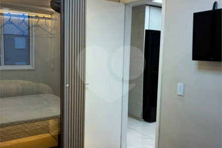 Apartamento à venda com 2 quartos em Santo Amaro, São Paulo, SP