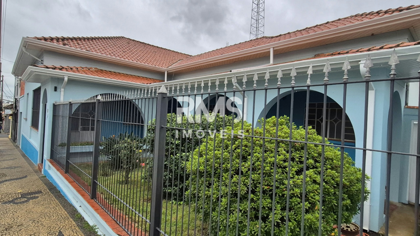 Casa à venda com 3 quartos no Centro, Itu, SP