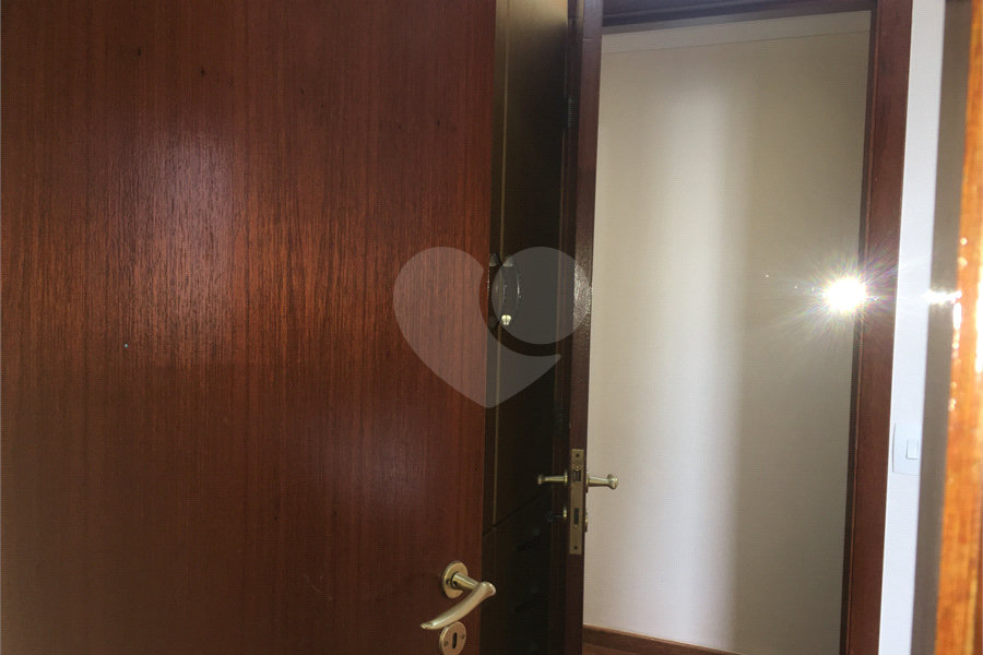 Apartamento para alugar com 3 quartos, sendo 2 suítes,  em Santana, São Paulo, SP