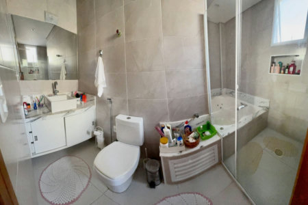 Casa com 4 dormitórios à venda, 208 m² por R$ 2.490.000,00 - Ponta da Praia - Santos/SP