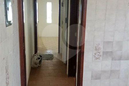 Casa à venda ou para alugar com 2 quartos, sendo 1 suíte, em Jardim São José, São Roque, SP
