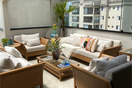 Apartamento à venda com 3 quartos, sendo 1 suíte,  em Vila Suzana, São Paulo, SP
