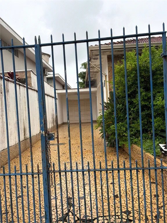 Casa à venda com 3 quartos em Bela Aliança, São Paulo, SP