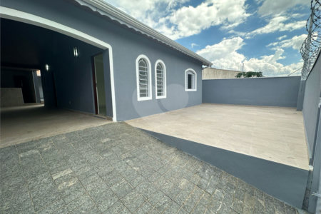 Casa à venda com 2 quartos, sendo 1 suíte, em Vila São José, Indaiatuba, SP