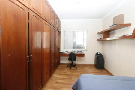 Apartamento à venda com 5 quartos, sendo 2 suítes, em Vila Clementino, São Paulo, SP